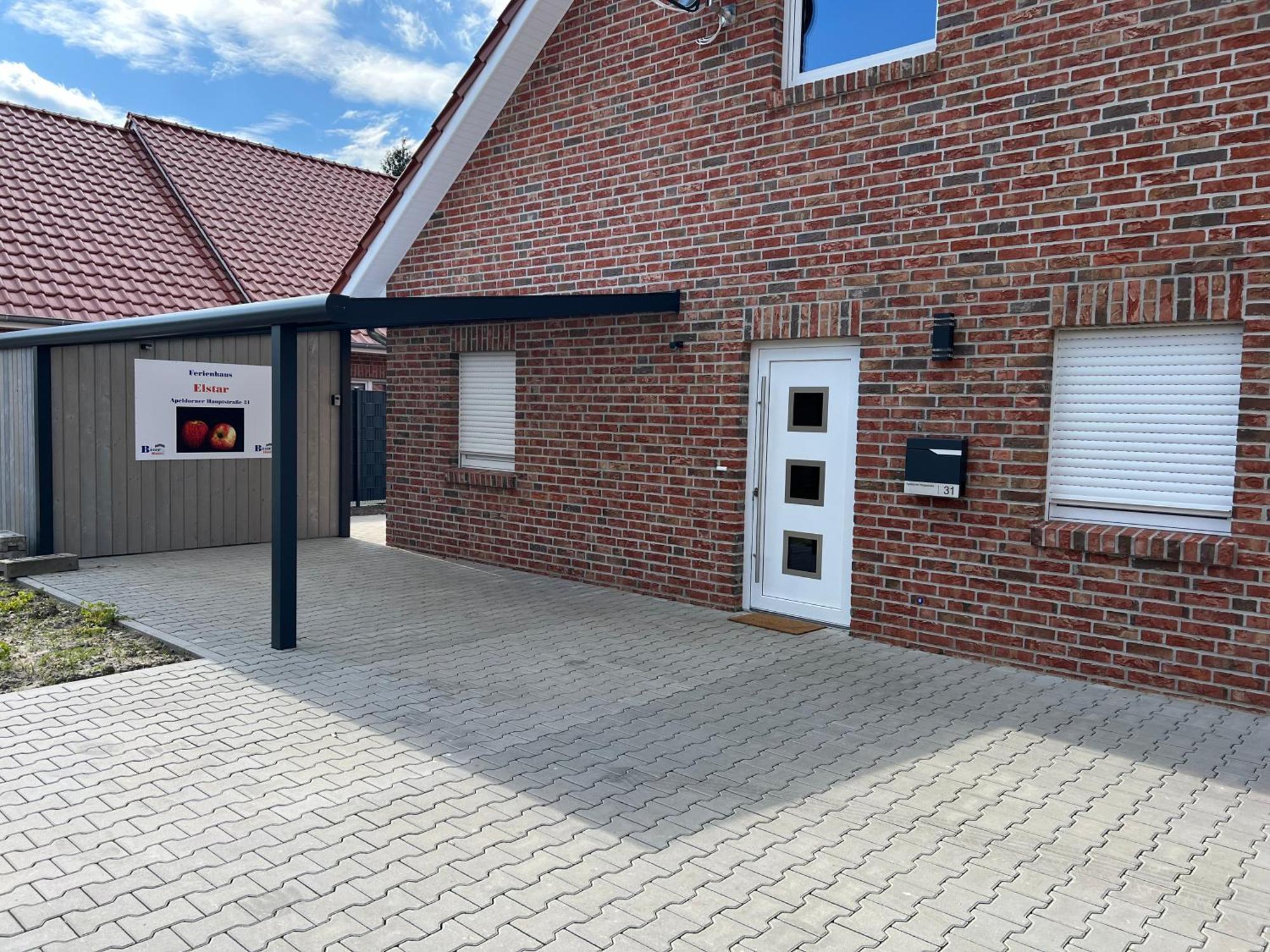 فيلا Ferienhaus "Elstar" Meppen Ebenerdig Carport Terrasse Neubau Netflix Free Wifi 2 Schlafzimmer Kueche المظهر الخارجي الصورة